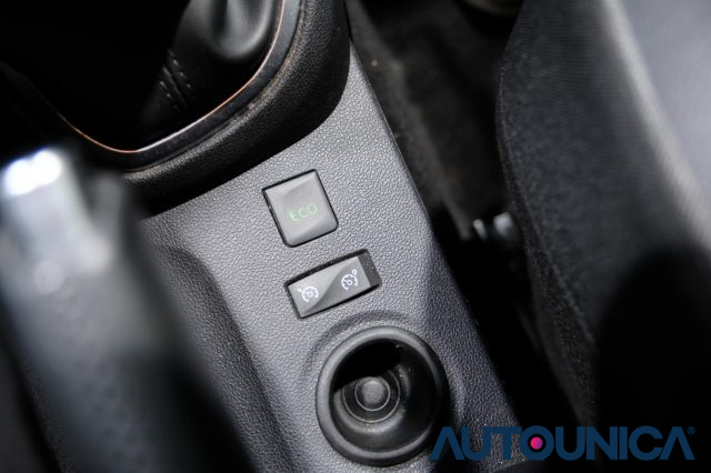 RENAULT Captur usata 38