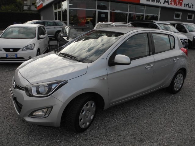HYUNDAI i20 usata 63