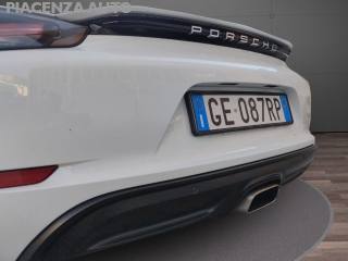 PORSCHE 718 Spyder usata, con Fari Xenon