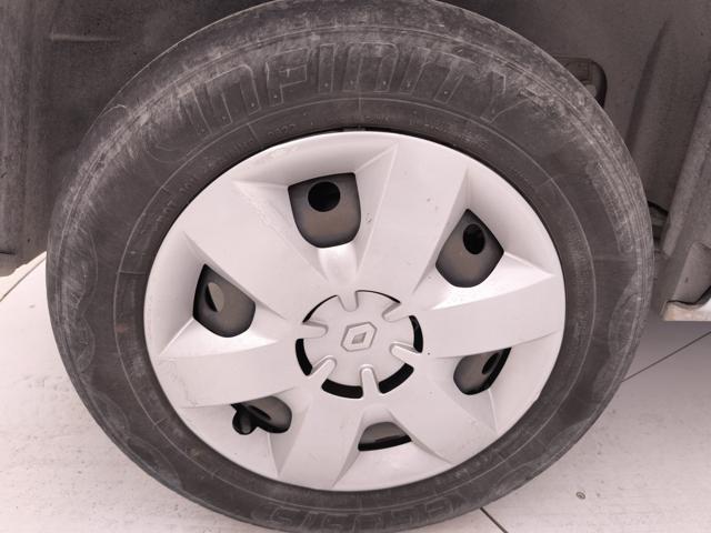 RENAULT Kangoo usata 21