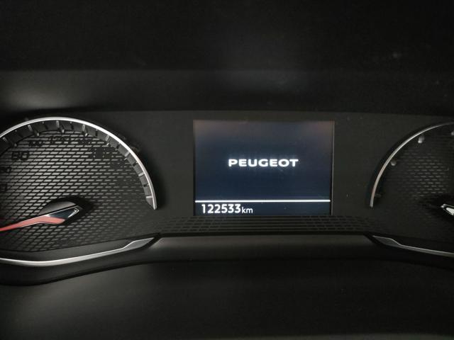 PEUGEOT 208 usata, con Controllo elettronico della corsia