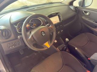 RENAULT Clio usata 17