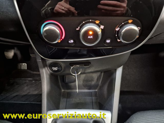 RENAULT Clio usata 19