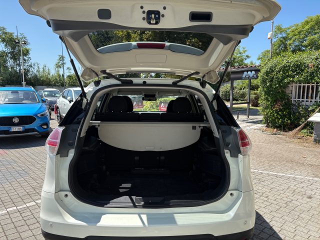 NISSAN X-Trail usata, con Boardcomputer