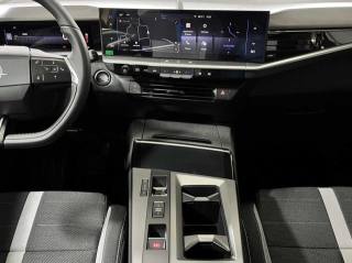 OPEL Grandland usata, con Autoradio digitale