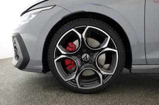VOLKSWAGEN Golf GTI usata, con Autoradio