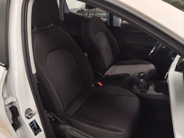 SEAT Ibiza usata, con Autoradio digitale