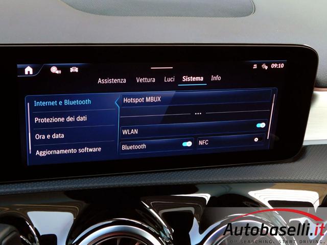 MERCEDES-BENZ A 180 usata, con Schermo multifunzione interamente digitale