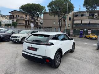 PEUGEOT 2008 usata, con Alzacristalli elettrici