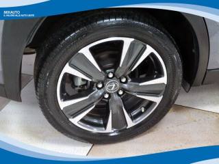 LEXUS UX 250h usata, con Lettore CD