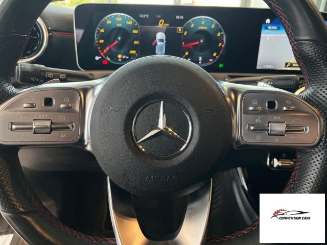 MERCEDES-BENZ A 180 usata, con Fari LED