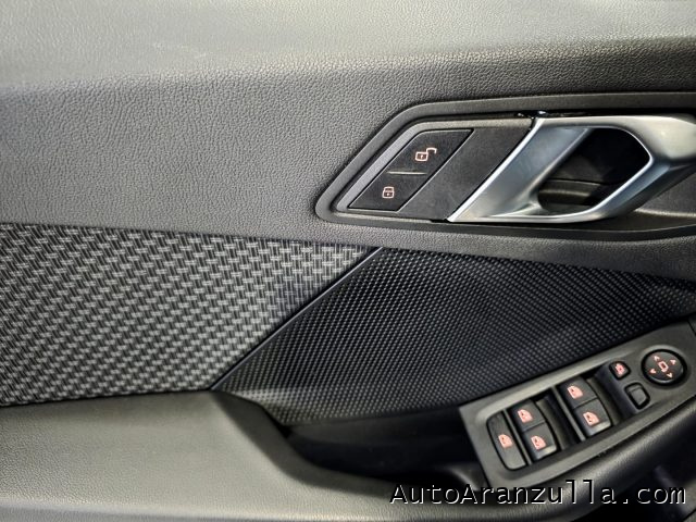 BMW 116 usata, con USB