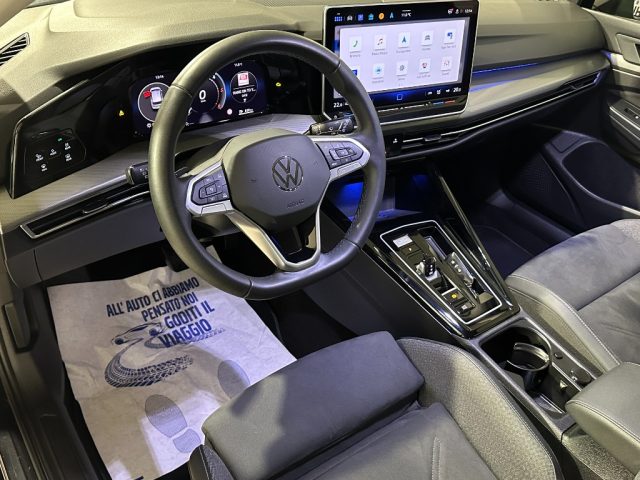 VOLKSWAGEN Golf usata, con Autoradio