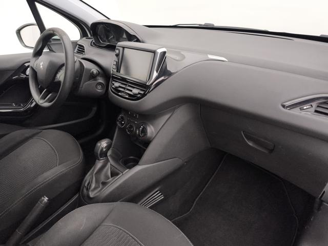 PEUGEOT 208 usata, con Luci diurne