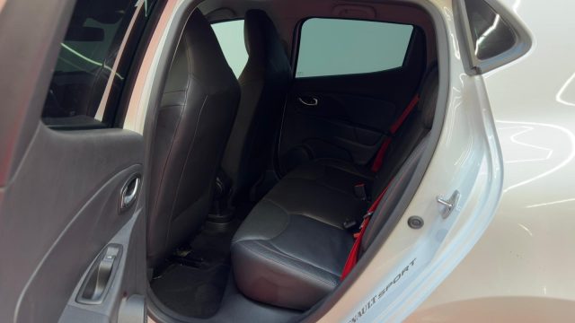 RENAULT Clio usata, con Sistema di navigazione