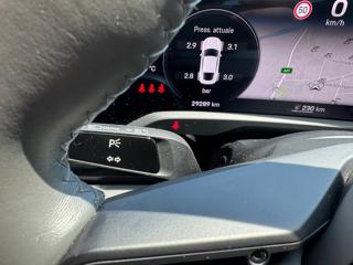 PORSCHE Taycan usata, con Autoradio