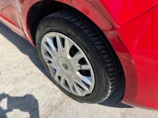 LANCIA Ypsilon usata, con Controllo trazione