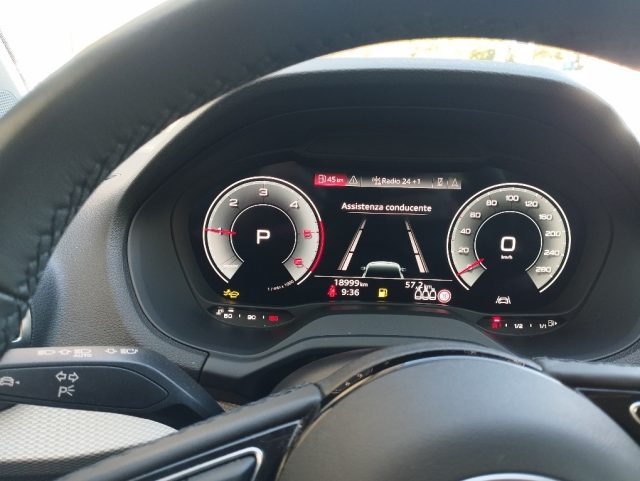 AUDI Q2 usata, con Autoradio digitale