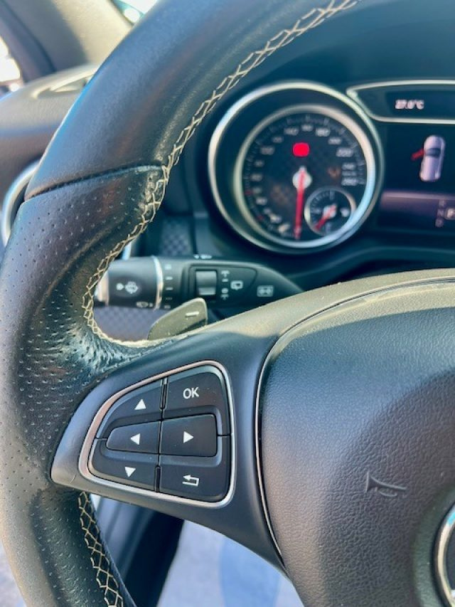 MERCEDES-BENZ A 200 usata, con USB