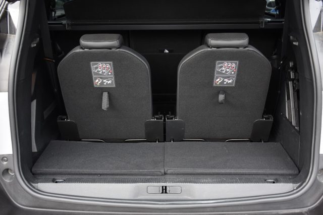 PEUGEOT 5008 usata, con Climatizzatore