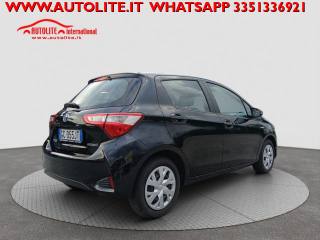 TOYOTA Yaris usata, con Autoradio