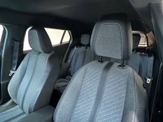 PEUGEOT 2008 usata, con Vetri oscurati