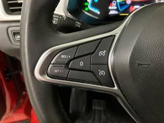 RENAULT Captur usata, con Sensori di parcheggio posteriori