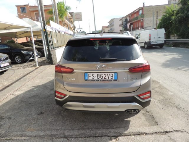 HYUNDAI Santa Fe usata, con Controllo trazione