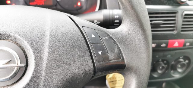 OPEL Combo usata 25