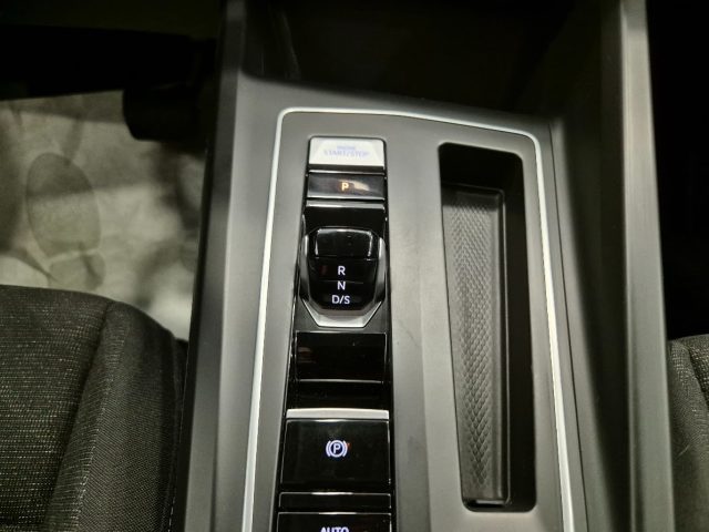 VOLKSWAGEN Golf usata, con ESP