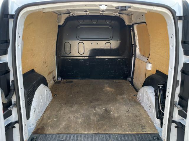 RENAULT Kangoo usata, con Controllo trazione