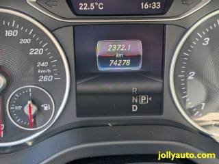 MERCEDES-BENZ GLA 220 usata, con Tettuccio apribile