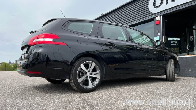 PEUGEOT 308 usata, con Bluetooth