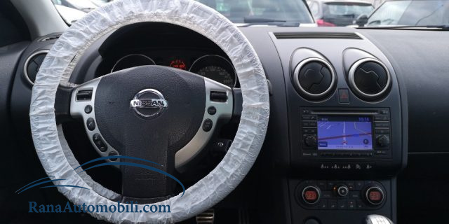 NISSAN Qashqai usata, con Boardcomputer