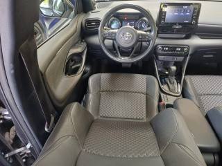 TOYOTA Yaris usata, con Volante in pelle