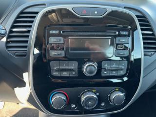 RENAULT Captur usata, con USB