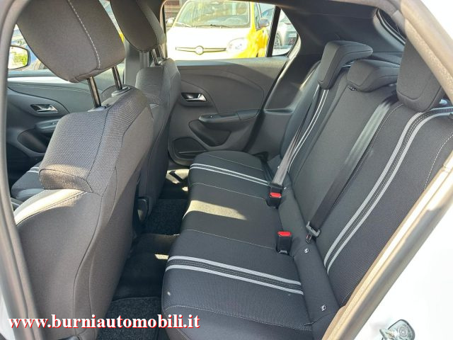 OPEL Corsa usata, con USB