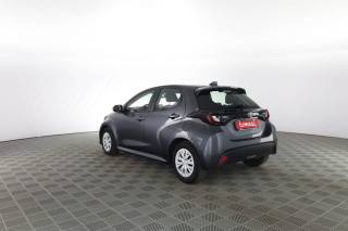 TOYOTA Yaris usata 4