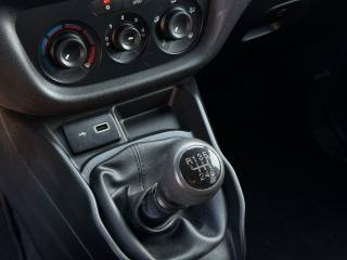 FIAT Doblo usata, con Autoradio digitale
