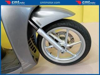 HONDA SH 300 i usata 12