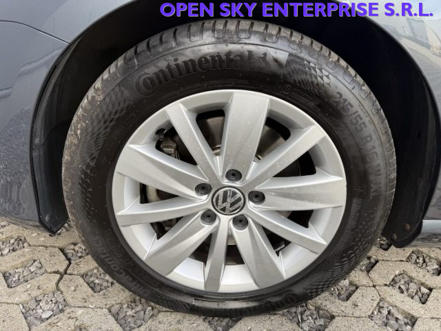 VOLKSWAGEN Passat usata, con Boardcomputer