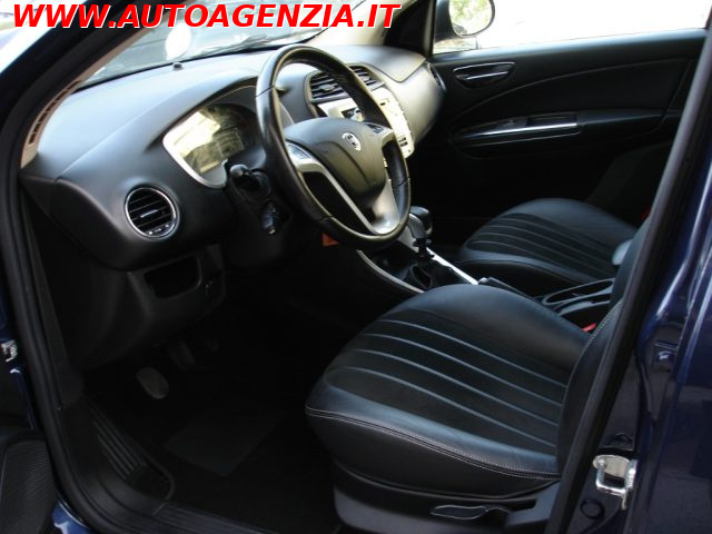 LANCIA Delta usata 12