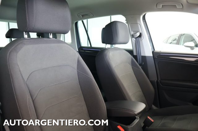 VOLKSWAGEN Tiguan usata, con Fari direzionali