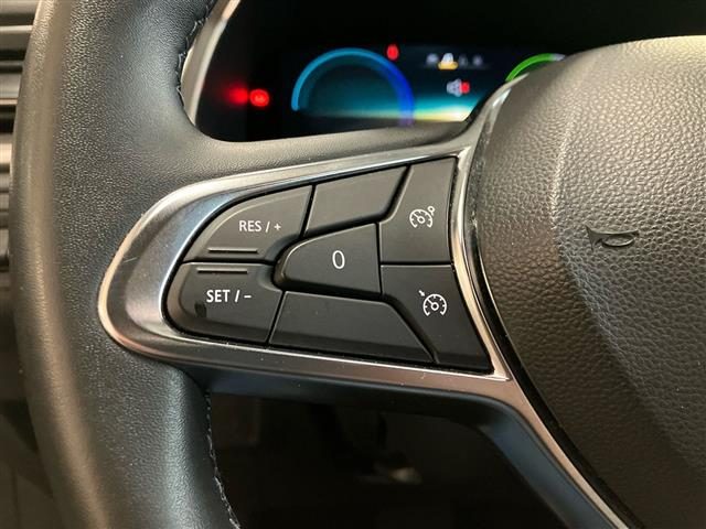 RENAULT Captur usata, con Sensori di parcheggio anteriori