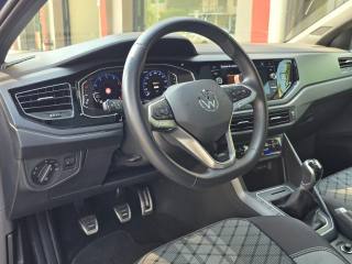 VOLKSWAGEN Taigo usata 88