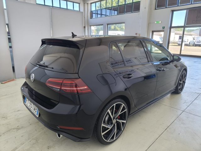 VOLKSWAGEN Golf GTI usata, con Boardcomputer
