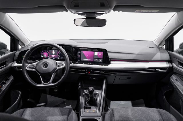 VOLKSWAGEN Golf Variant usata, con Sensore di luce