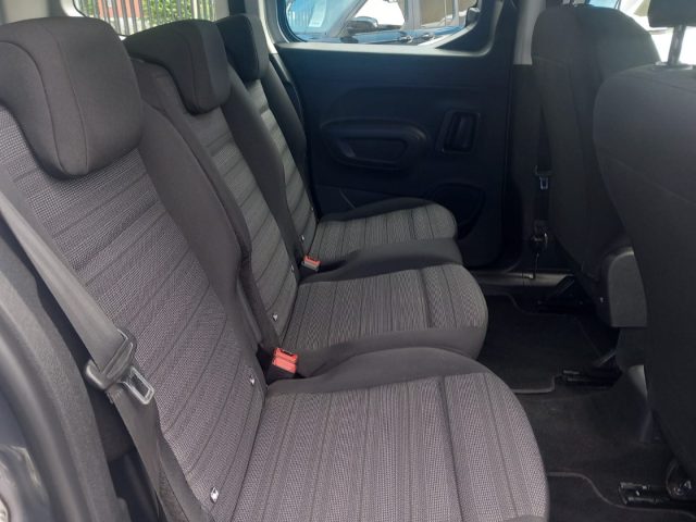OPEL Combo usata 16
