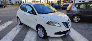 LANCIA Ypsilon usata, con Autoradio