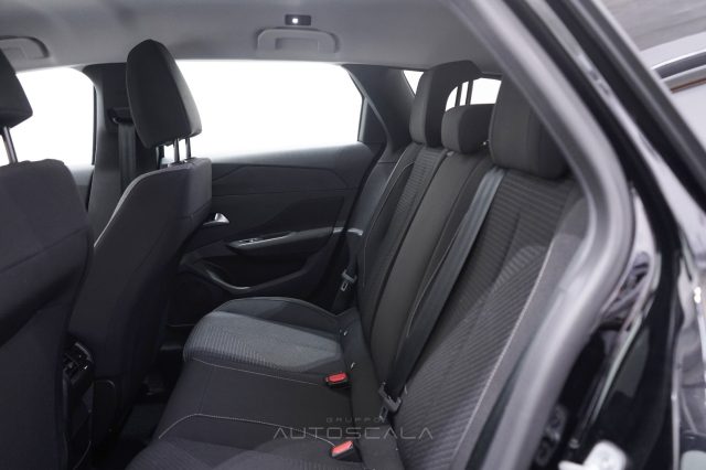 PEUGEOT 308 usata, con Fari LED